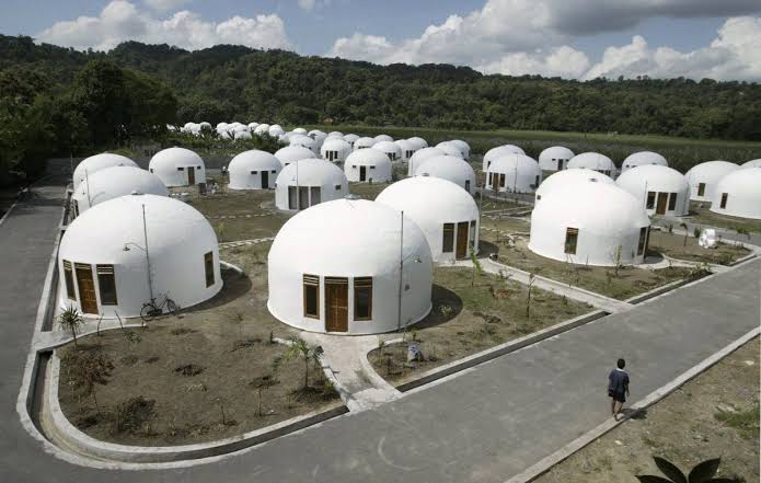 Apa Itu Rumah Dome? Kenalan Yuk Sama Model Unik Ini